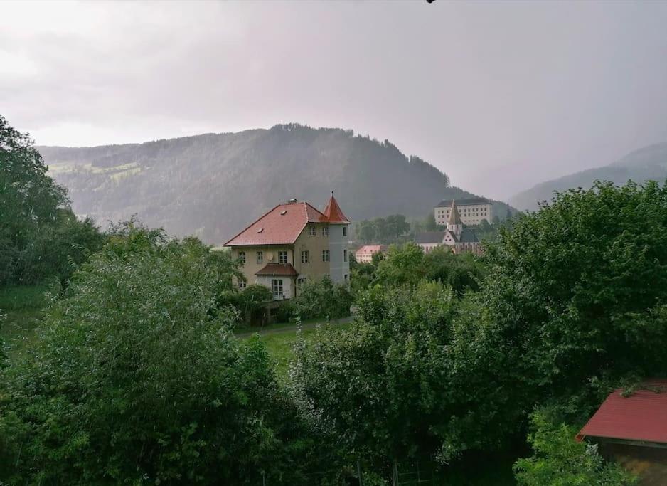 Haus Gruenfels Apartment Murau Luaran gambar